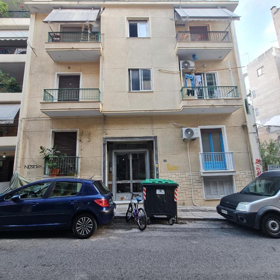 Full Apartment Near Kato Patissia Атина Екстериор снимка