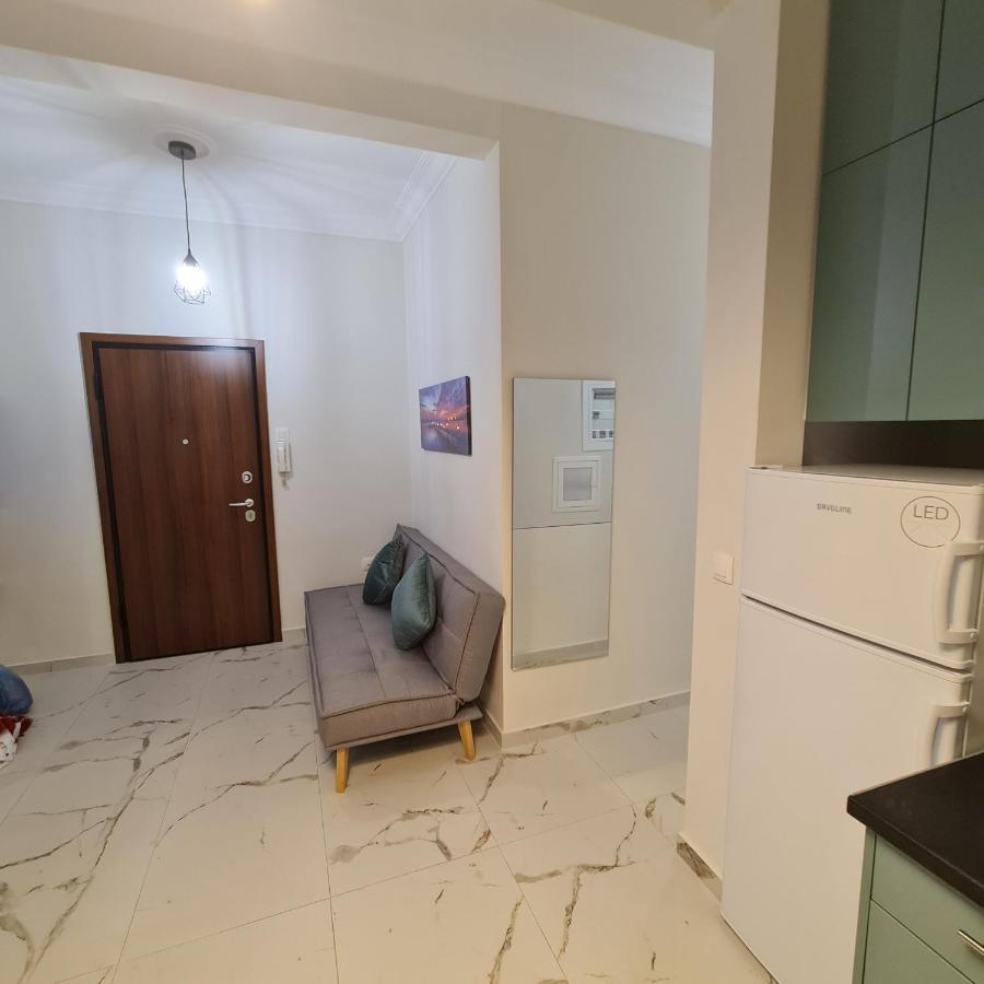 Full Apartment Near Kato Patissia Атина Екстериор снимка