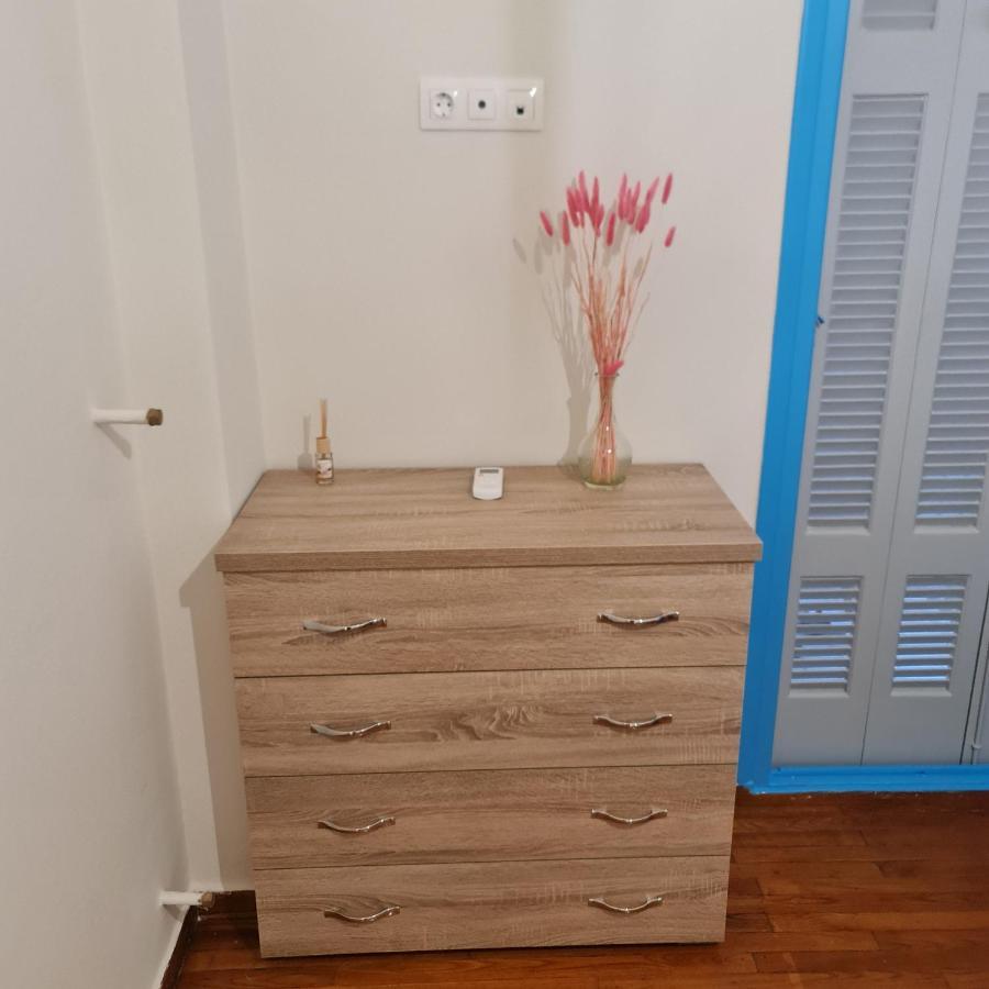Full Apartment Near Kato Patissia Атина Екстериор снимка